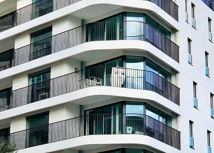 Design Empire Apartment