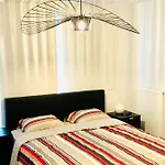 Design Empire Apartment *